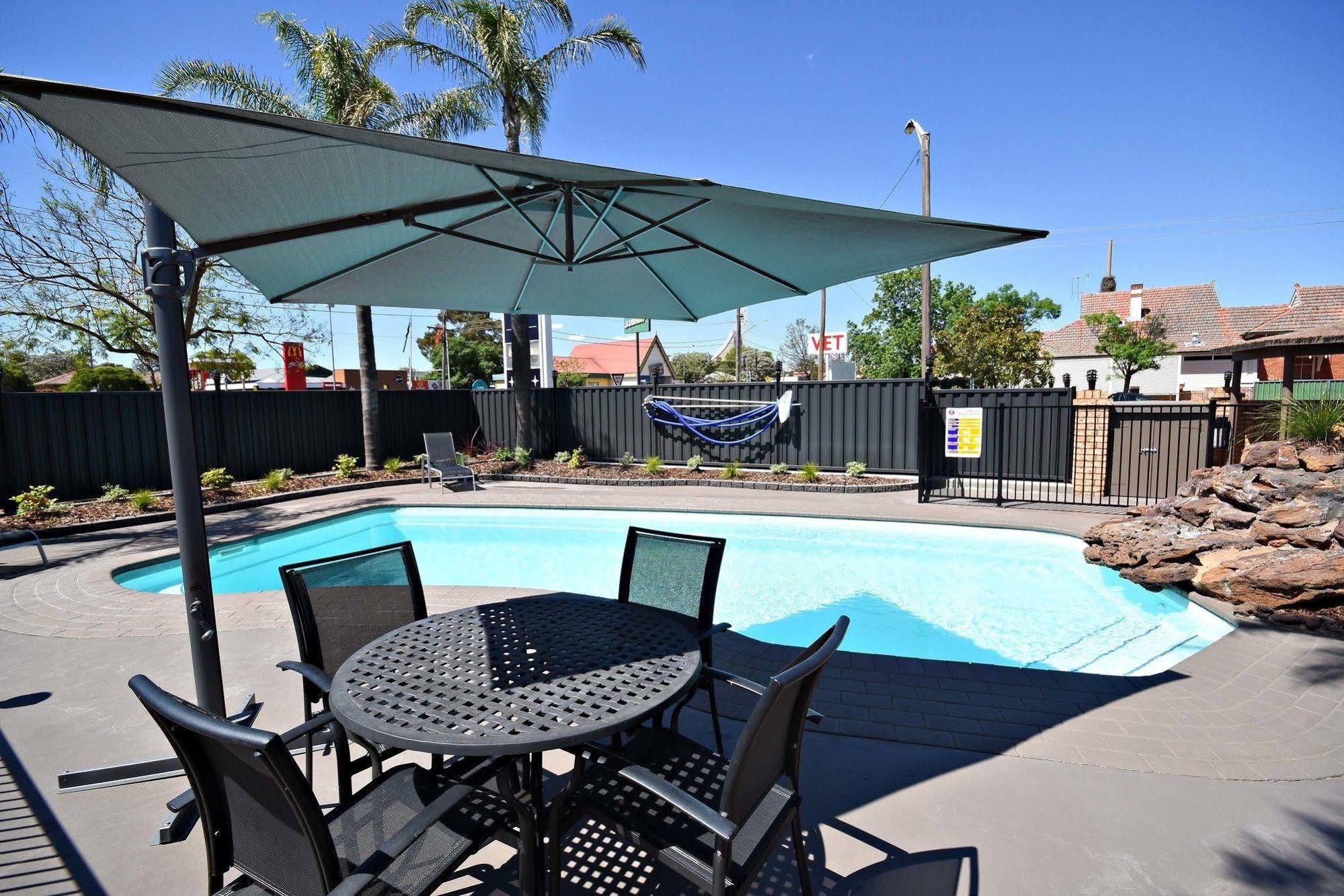The Aberdeen Motel Dubbo Buitenkant foto